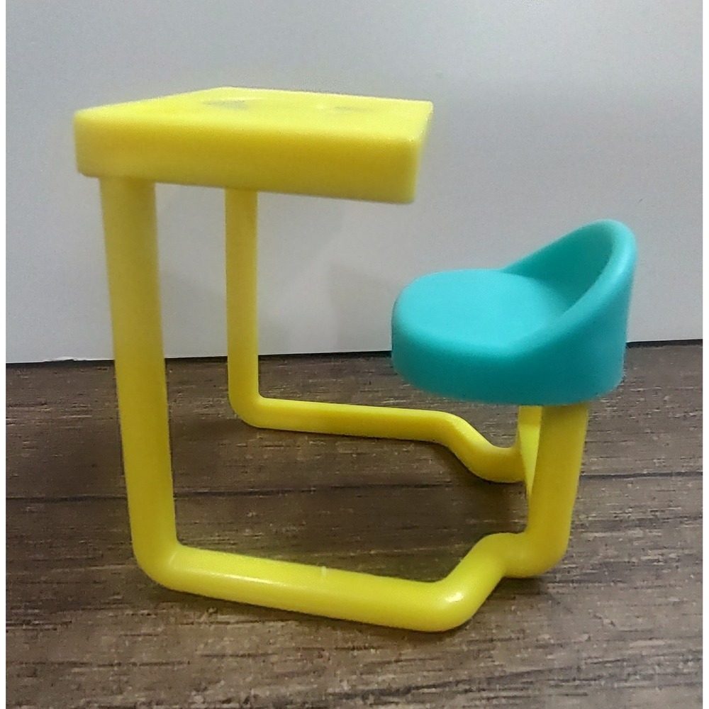 Barbie Chelsea School Desk Replacement Yellow Teal Furniture Accessory Z10